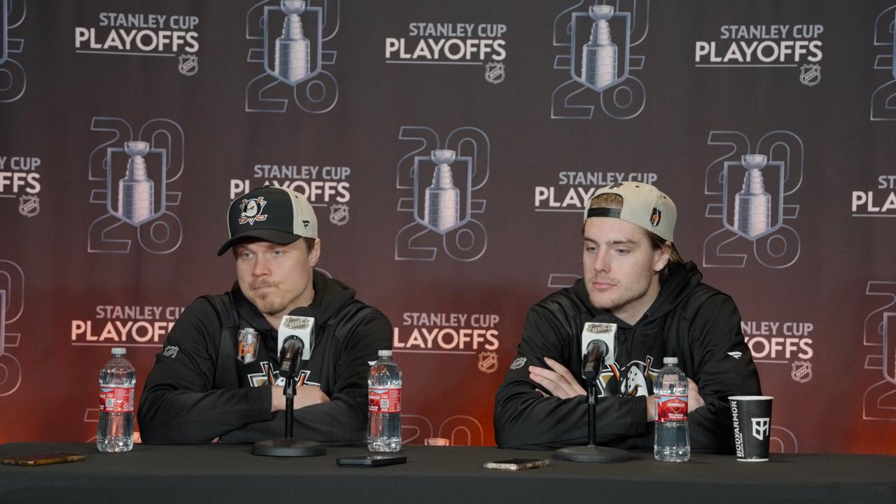 Victory+ - Ducks Podium: Leo Carlsson & Mikael Granlund