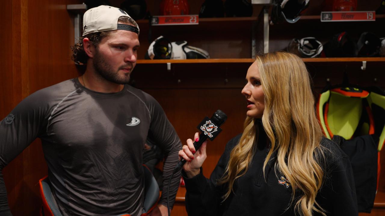 Victory+ - Ducks Morning Skate: Mason Mctavish