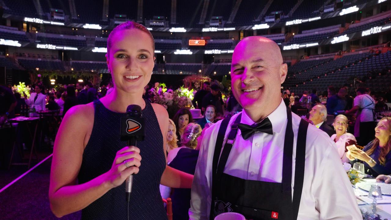 Victory+ - Dux In Tux