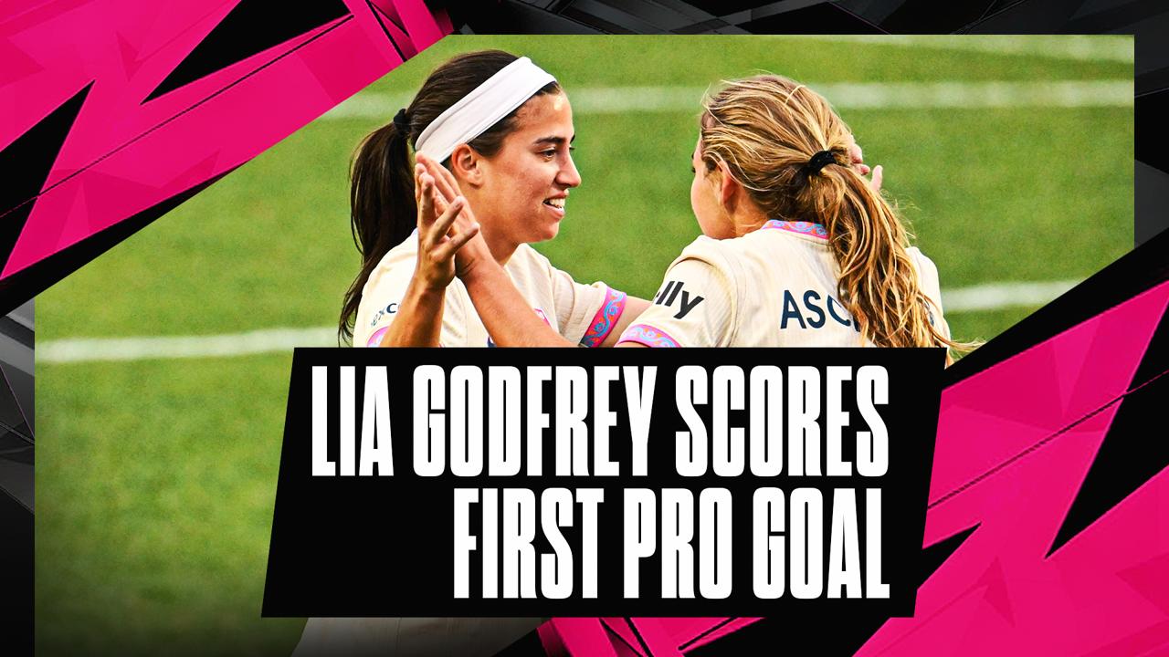 Victory+ - Lia Godfrey Nets First Pro Goal