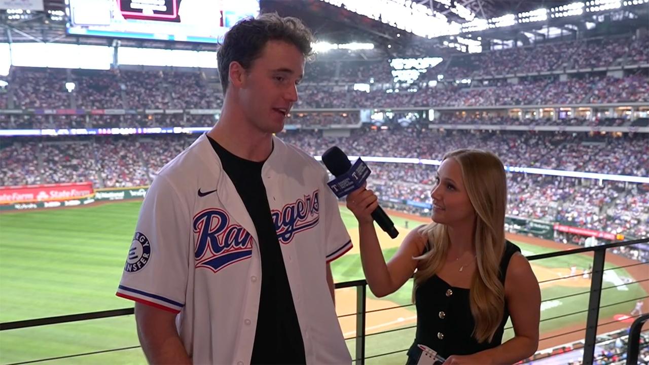 Victory+ - Jake Oettinger tosses out first pitch for Rangers