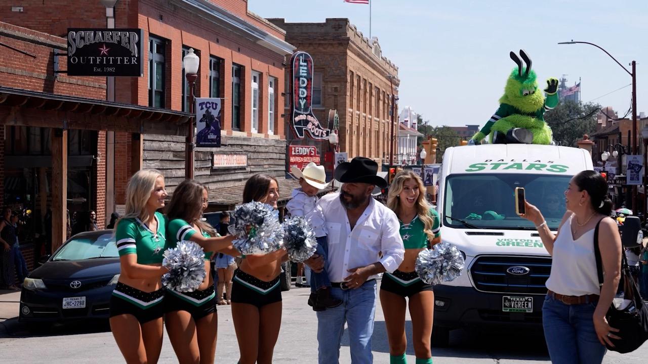 Victory+ - Stars Represented At Fiestas Patrias In Fort Worth